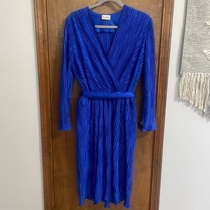 Vintage 1980's Poly Silk Blue Pleated Dress